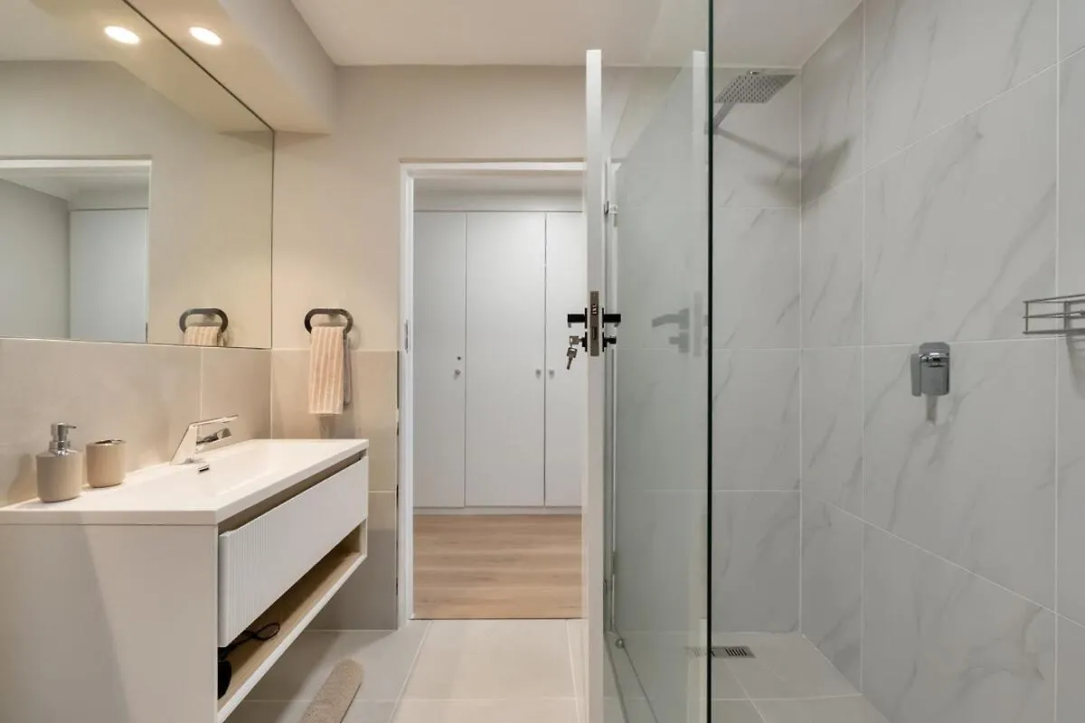 Elegant Beach Front Villa Bloubergstrand Sudafrica