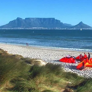 Lodge Table View, Bloubergstrand