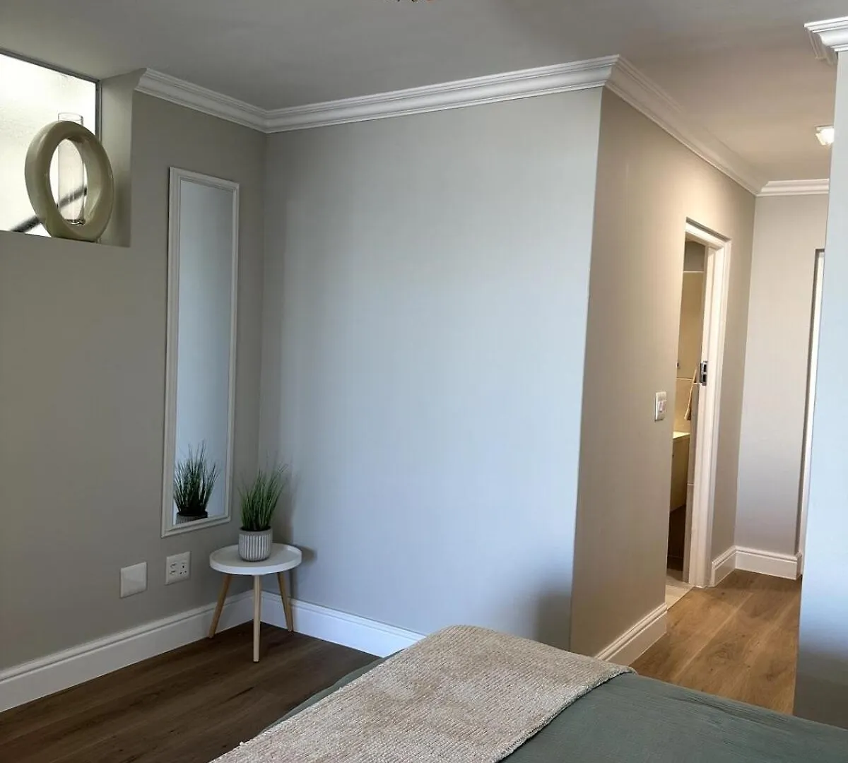 Elegant Beach Front Villa Bloubergstrand 0*,